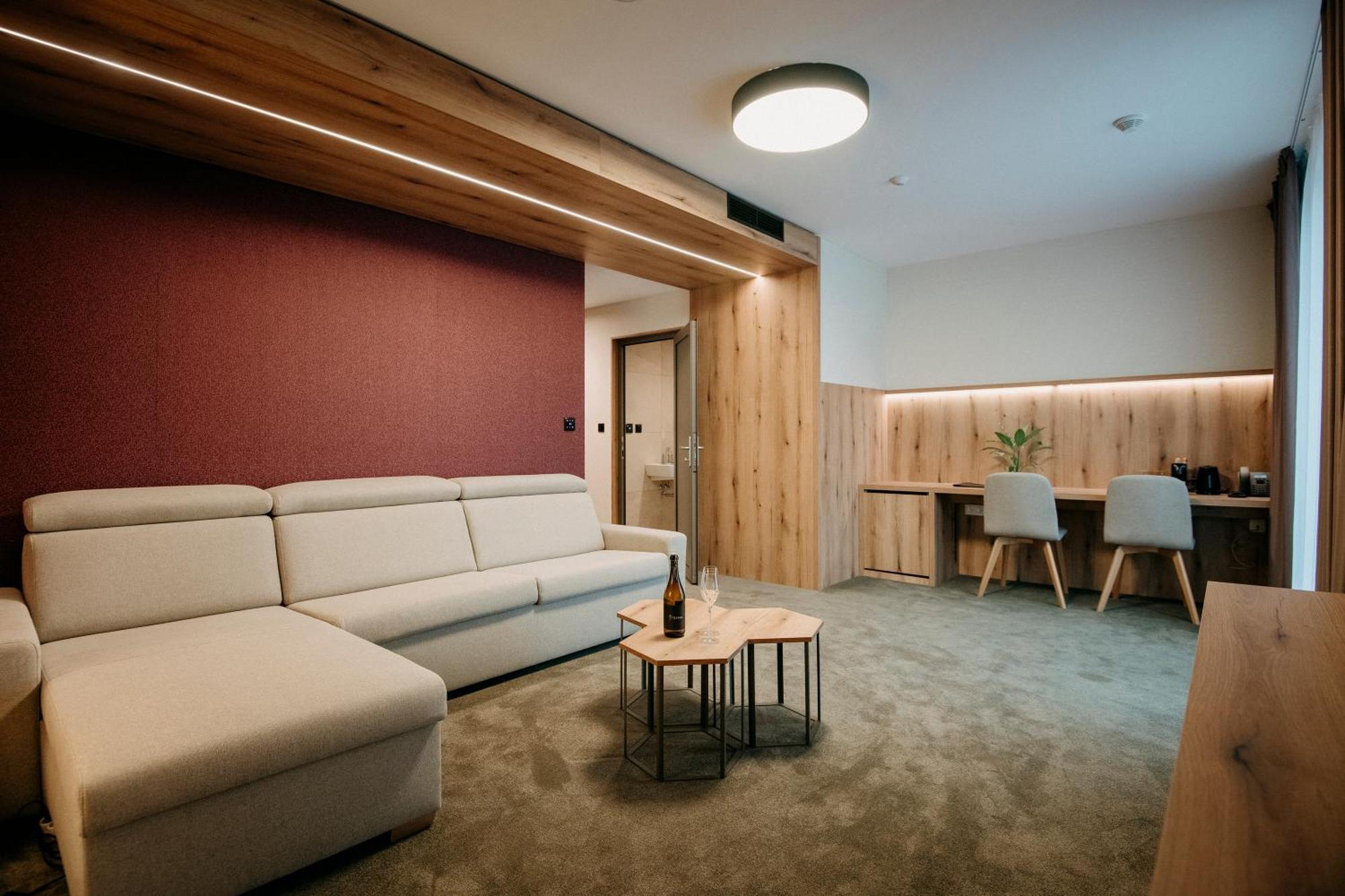 Rm Hotel Wellness & Congress プリエヴィドザ エクステリア 写真